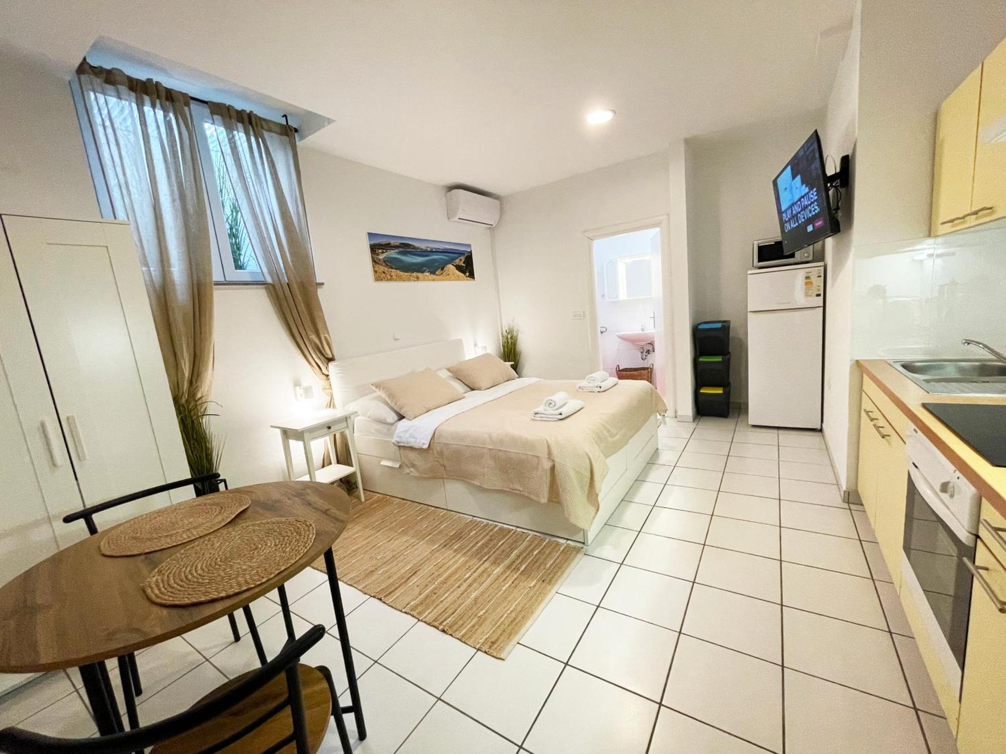 Apartments Monika Bed&Breakfast 145 * Punat
