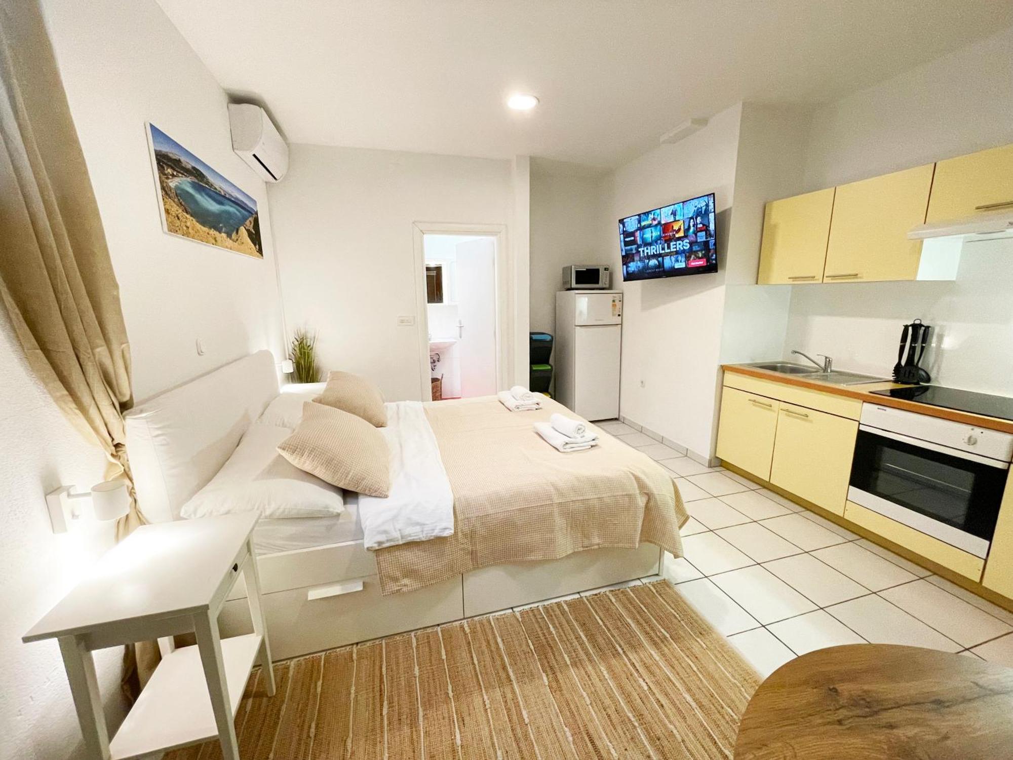 Apartment Apartments Monika Bed&Breakfast 145 *